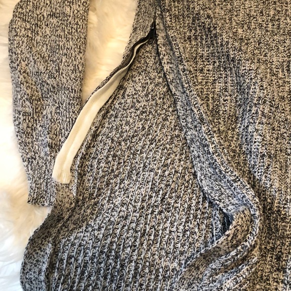 COPY - Marbled Grey Tunic - Picture 5 of 5